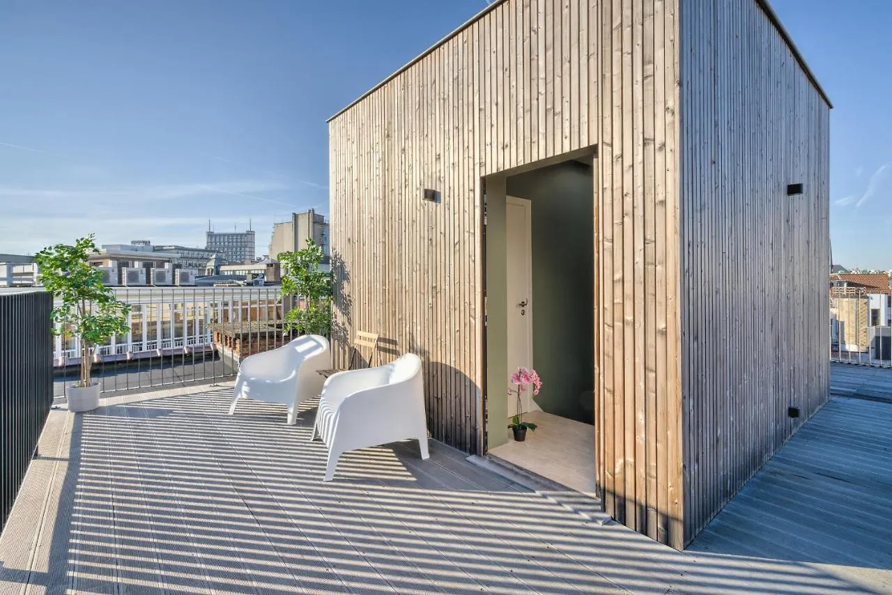 Apartment With Rooftop Terrace In The Heart Of Antwerpen